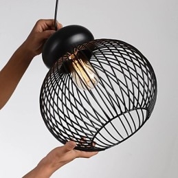 Retro Designers Pendellampa I Metall