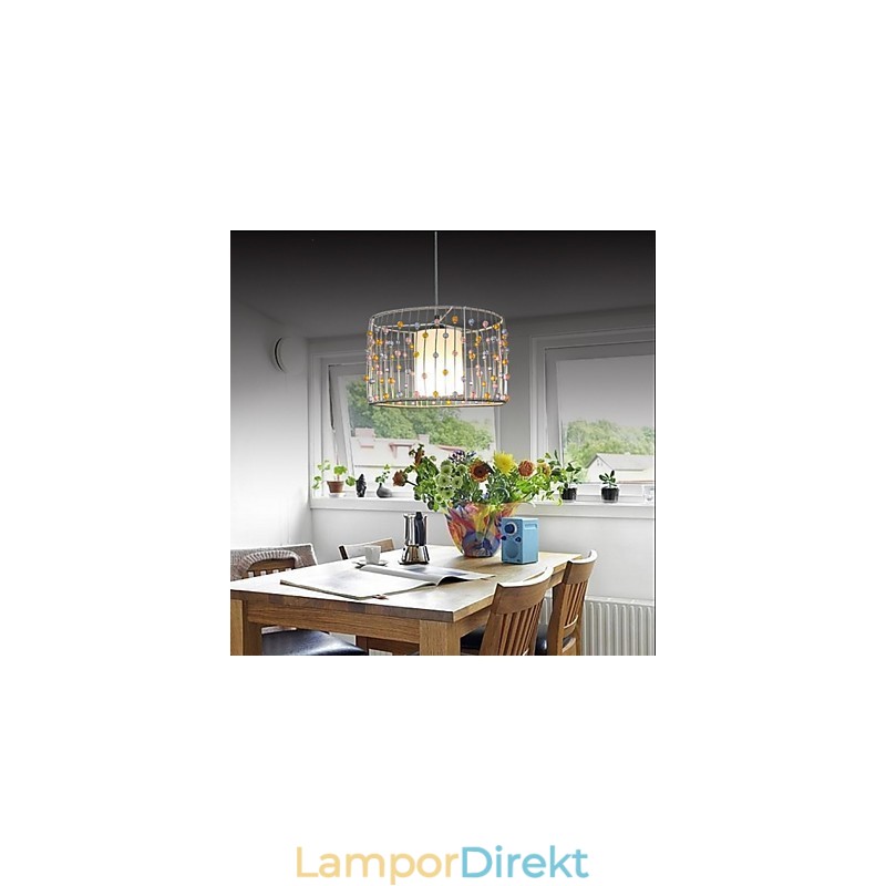 Lampans Enda Huvud Är En Cylindrisk Pärla.
