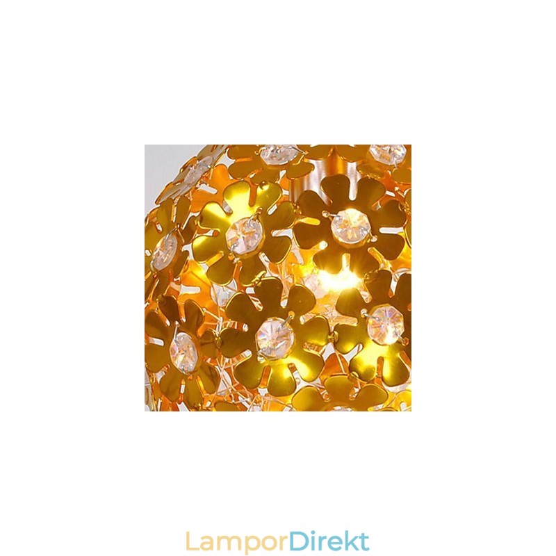 Modern Och Modern Kristallkrona I Ministil I Guldmetall