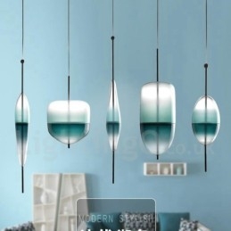 Modern Och Modern Gradientfärg Taklampa Med Glasskärm