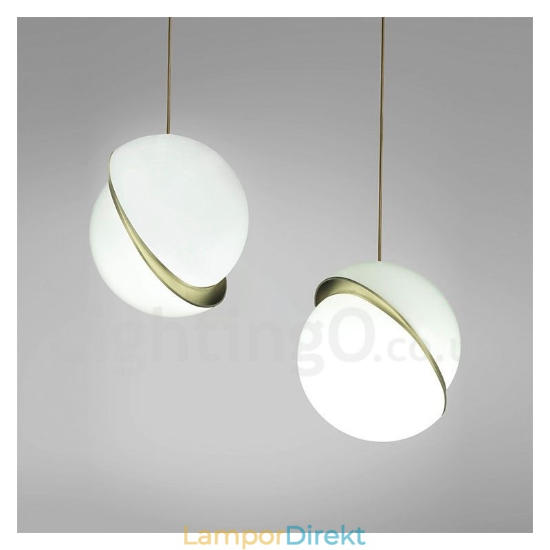 Modern Och Modern Kopparhängande Lampa Med Glasskärmslampa