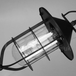 Vintage Metall Taklampa Med Glasskärm
