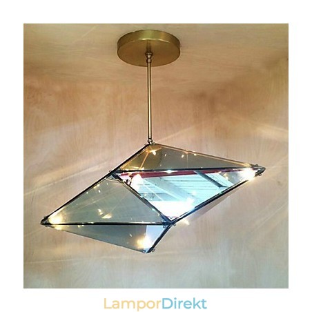 Traditionell Klassisk Retro Galvaniserad Funktion För Designers Metallkrona Traditionell Klassisk Retro Galvaniserad Funktion För Designers Metallkrona