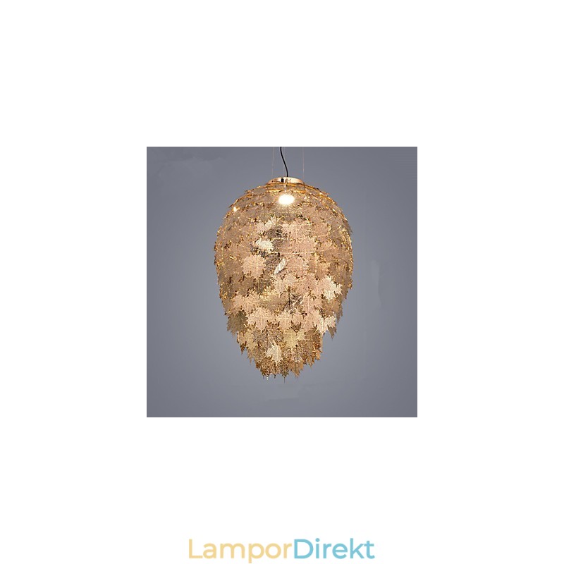 Traditionell Klassisk Lykta Galvaniserad Funktion För Metallkrona I Ministil