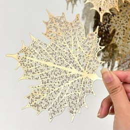 Traditionell Klassisk Lykta Galvaniserad Funktion För Metallkrona I Ministil