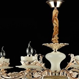 Traditionell Klassisk Zinklegeringsfunktion För Kristallkrona I Ministil I Metall Med 8 Glödlampor