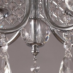 Traditionell Klassisk Kristallkrona I Krommetall