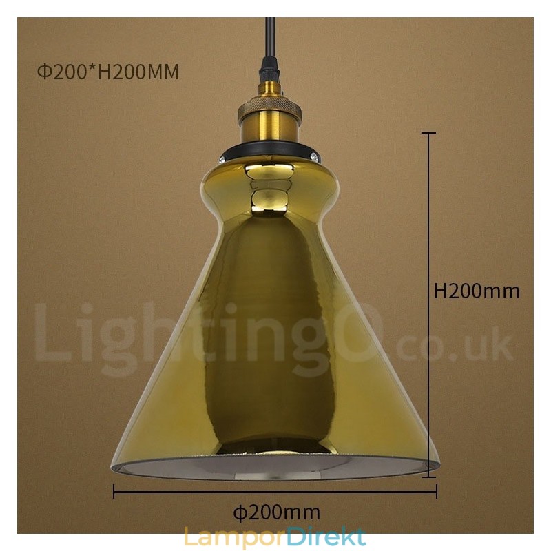 Pendellampa I Europeisk Glas