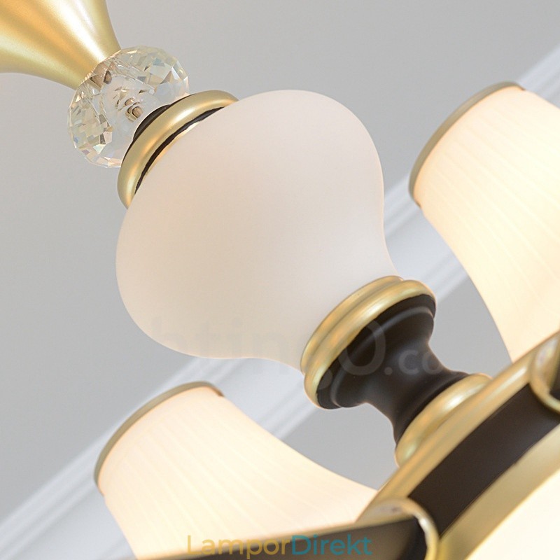 Modern Och Modern Retro Lyxig Kristallhängande Lampa Ljuskrona Med Glasskärm