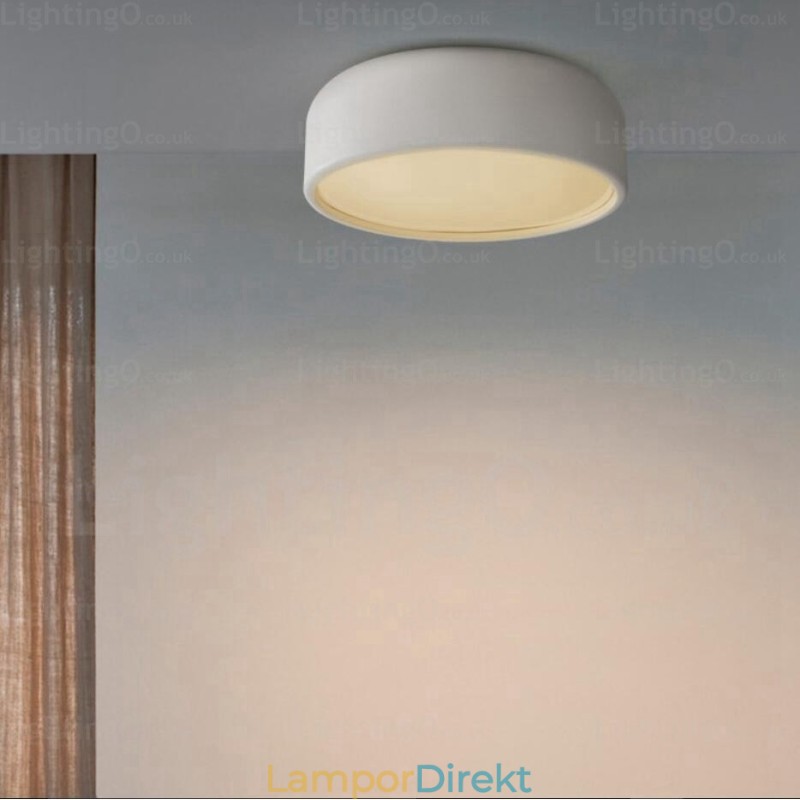 1 Ljus Nordisk Taklampa Med Akrylskärm