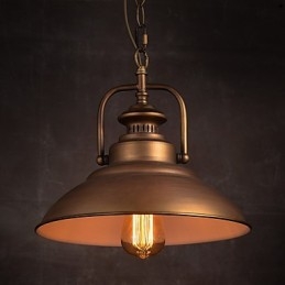 Retro Taklampa Med Metallparaplyskärm I Gammal Fabriksstil