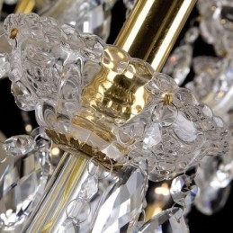 Europeisk Kristallkrona Med 32 Lampor I Tak