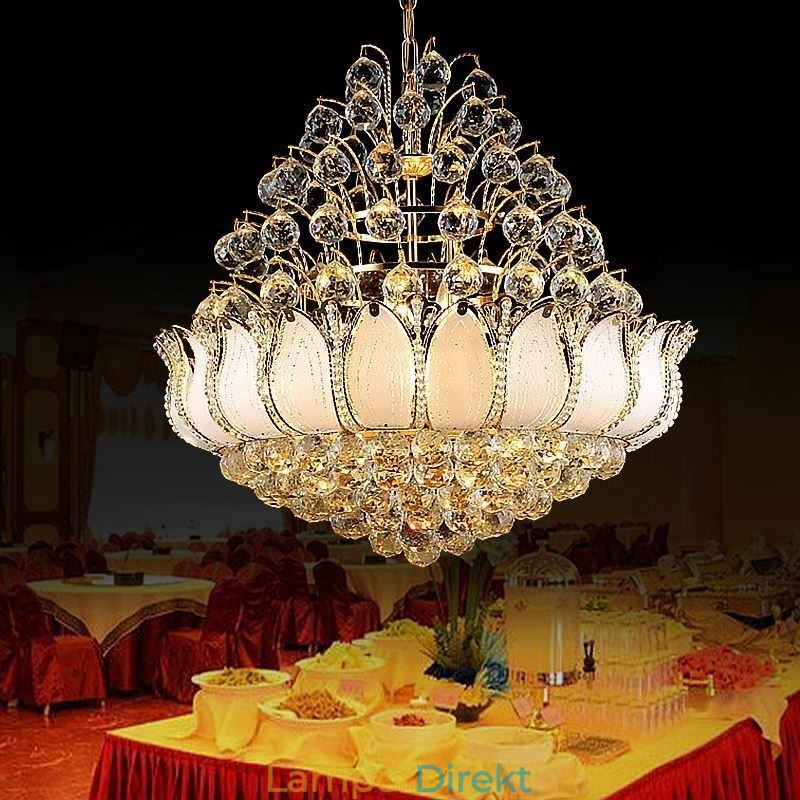 Samtida Crystal Empire Ljuskrona Guldfärg Pendel Light Lotus