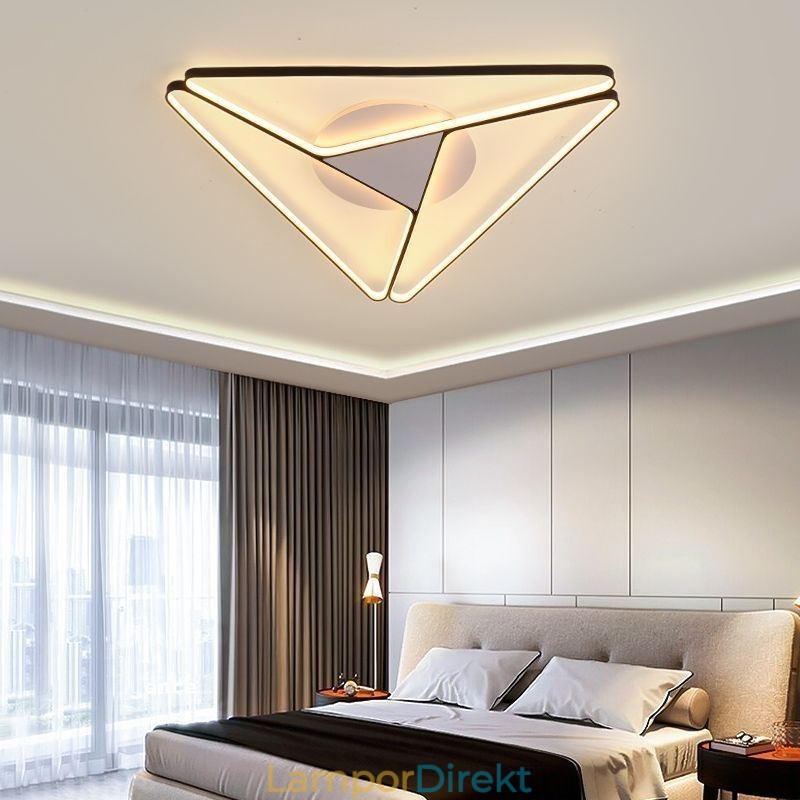 Infälld Minimalistisk Triangel Taklampa