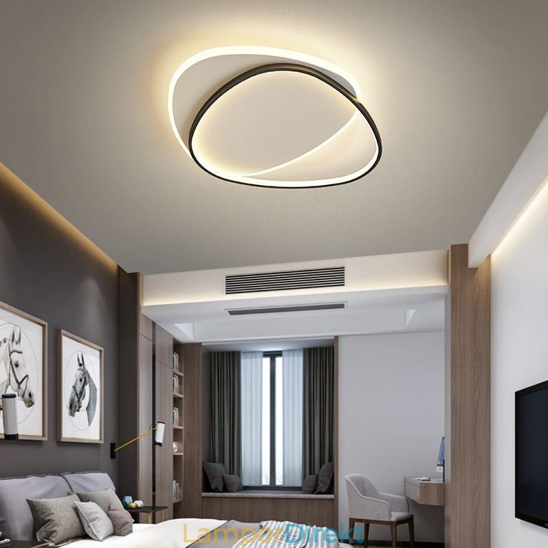Infälld Taklampa Med Dubbel Triangel