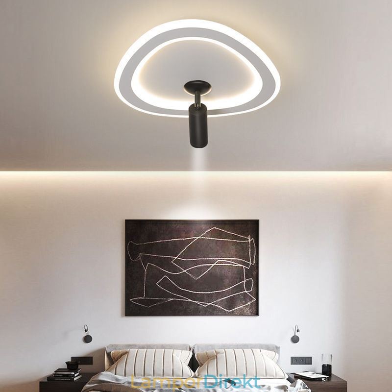 Taklampa Akryl Triangel Flush Mount Spotlight