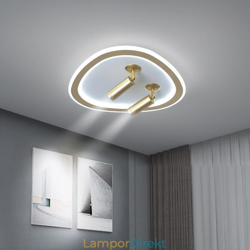 Taklampa Akryl Triangel Flush Mount Spotlight