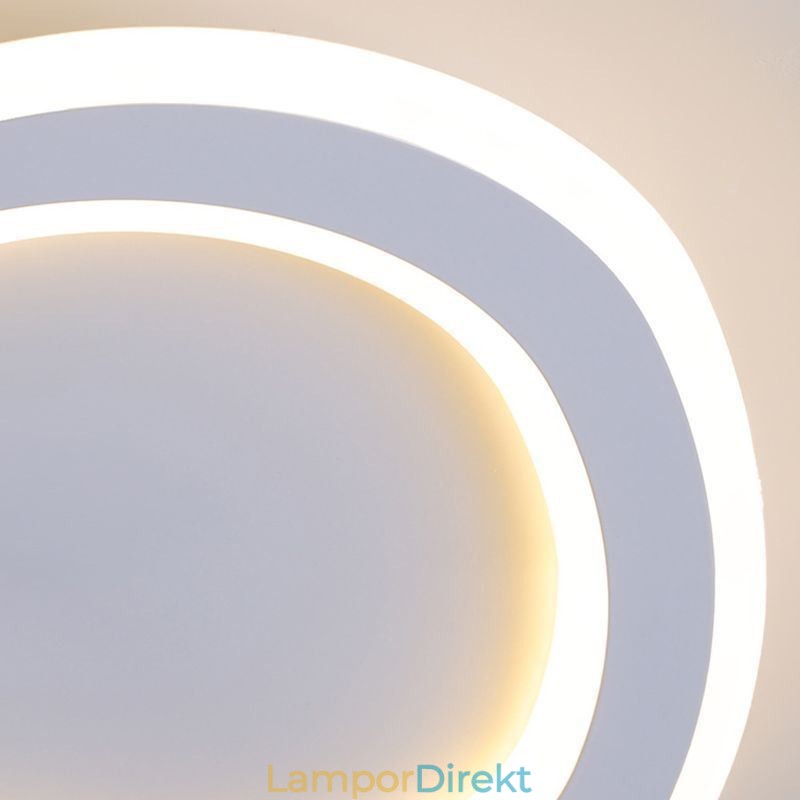 Taklampa Akryl Triangel Flush Mount Spotlight
