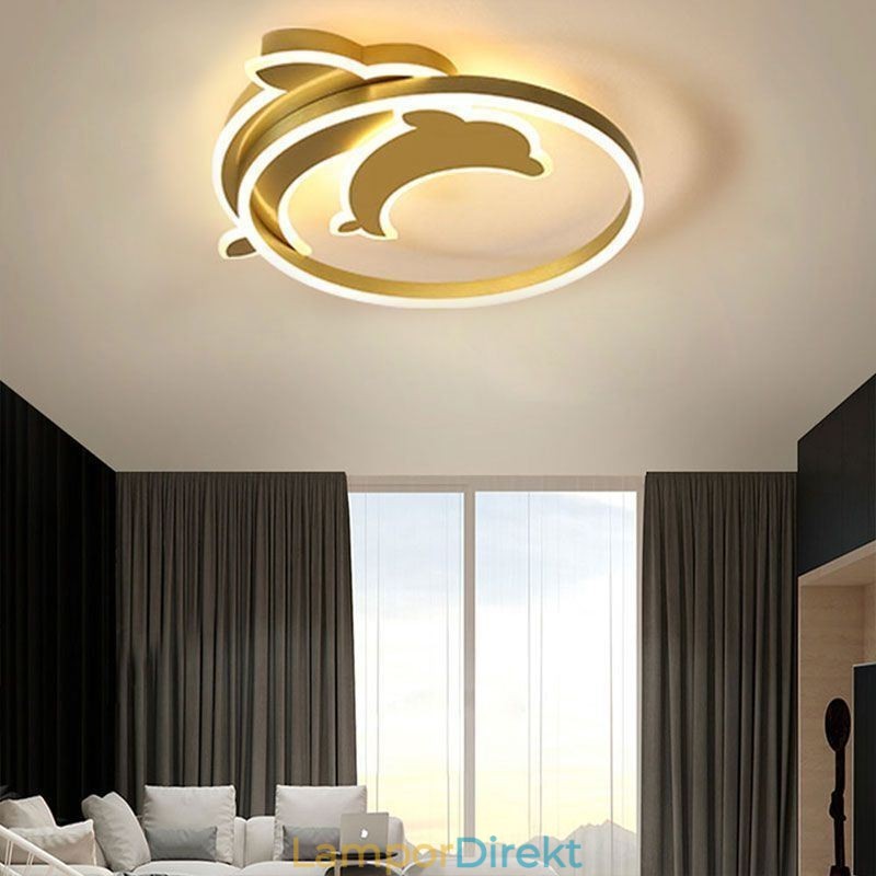 Guld Dolphin Flush Mount Taklampa