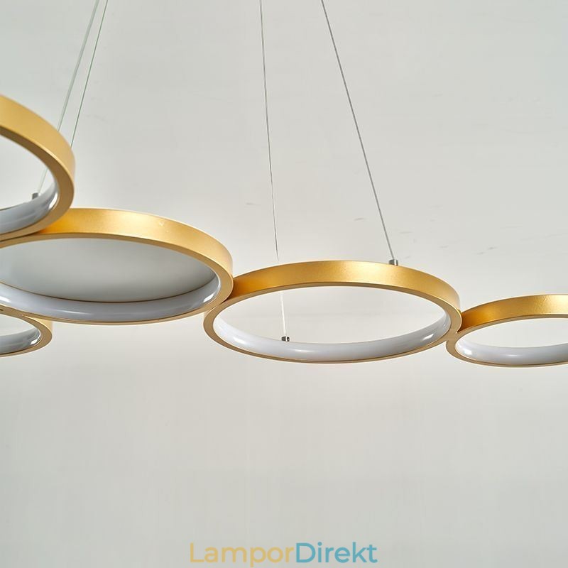 Snygg Taklampa I Aluminium Konst Taklampa