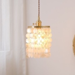 Modern Klassisk Ljuskrona Vit Shell Shade Pendel Ligthing Lampa Tak