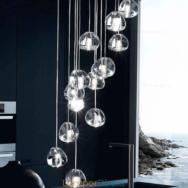 Modern Crystal Cluster Pendelljus Unik Crystal Lampskärm Duplex Trappa