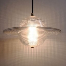 Modern Taklampa I Glas I Form Av Taklampa