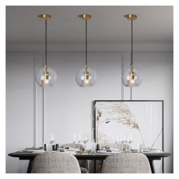 Modern Hängande Lampa I Glas Med Ett Huvud