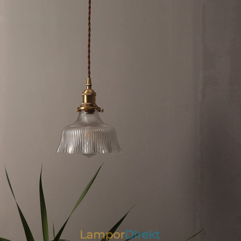 Kupol Stor Taklampa Med Klar Ribbad Glas Med Vridströmbrytare För Mässingshållare