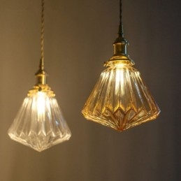 Pendellampa I Klar Diamant Med Ribbad Glas