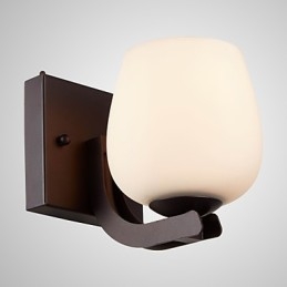 Vägglampa I Järn Med Skärm I Glas Klassisk Modern Belysning Vägglampor