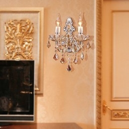 Elegant Kristallvägglampa Med 2 Lampor