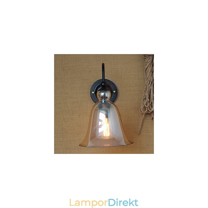 Amerikansk Landsbygd På Landsbygden Minimalistisk Vardagsrum Hall Dekorerad Glasvägg Sconce