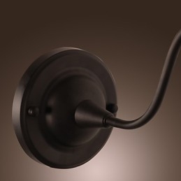 Konstnärlig Vägglampa Med Retro Metallskärm Och Fäste