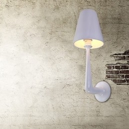 Continental Lron Enkel Vägglampa Hotell Vägglampa