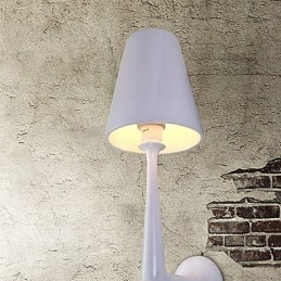 Continental Lron Enkel Vägglampa Hotell Vägglampa