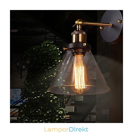 Retro Vägglampa Med Blommig Glasskärm Och Metallfäste Retro Vägglampa Med Blommig Glasskärm Och Metallfäste