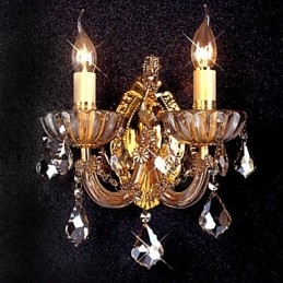Elegant Kristallvägglampa Med 2 Lampor