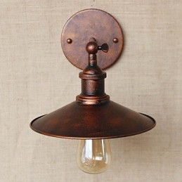 Minimalistisk Villa I Industriell Stil Framför Kyrkans Gång Nostalgiskt Paraply Röd Brons Dekorativ Vägglampa