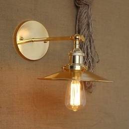 Minimalistisk Industriell Stil Villa Nostalgiskt Gyllene Paraply Framför Kyrkans Gång Dekorerad Vägg