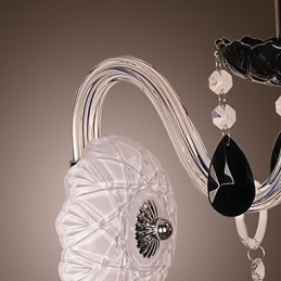 Svart Kristallvägglampa Med Ljusglödlampa