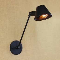 Retro Enkel Vägglampa I Järn