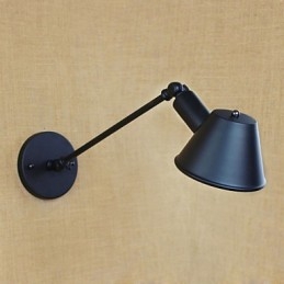 Retro Enkel Vägglampa I Järn