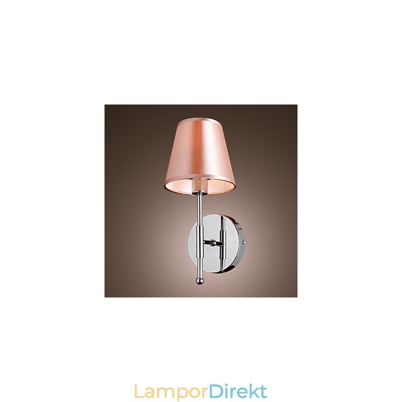 Enkel Designad Vägglampa I Varmt Ljus