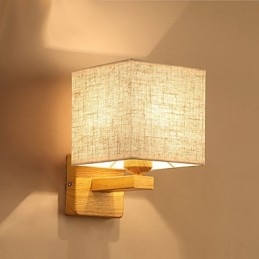 Minimalistisk Bordslampa I Massivt Trä Sängbordslampa