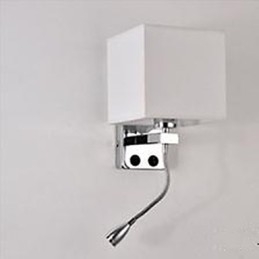 Det Moderna Hotellrummet Läsning Kreativt Tyg Korridor Balkong Sänglampa