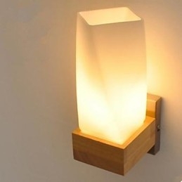 Enkelhet Nordisk Träkonst Vardagsrum Korridor Balkong Glas Massivt Trä Vägglampa I Sovrummet Huvudet På En Säng
