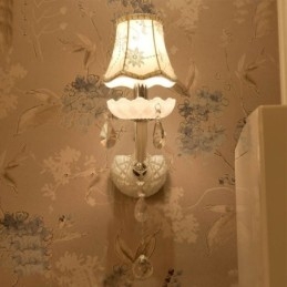 Klassisk Europeisk Stil Crystal Sconce Elegant Vägglampa
