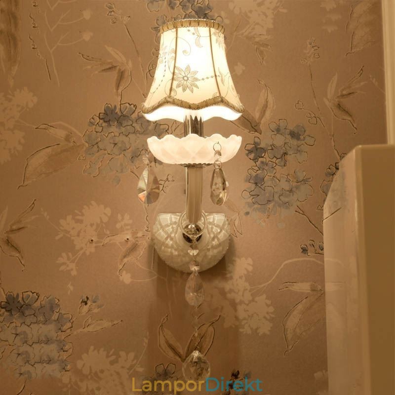 Klassisk Europeisk Stil Crystal Sconce Elegant Vägglampa