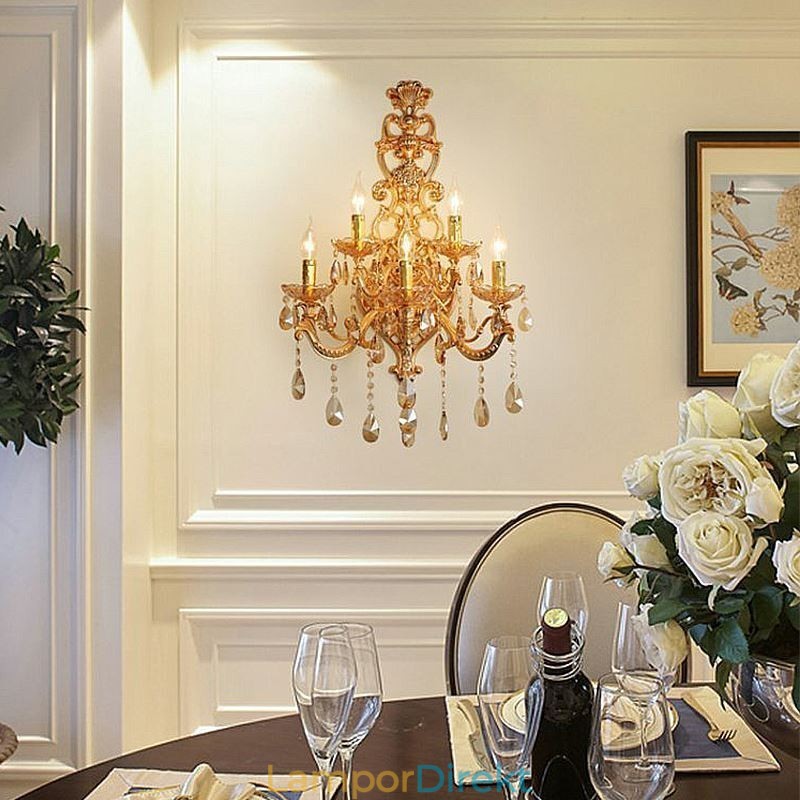 Lyxig Crystal Sconce European Wall Light Zink Alloy Fem Ljusgång